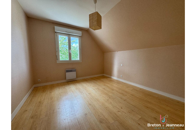 Maison Quelaines Saint Gault