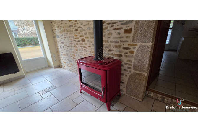 Longère sur 2 ha 55 à Argentré