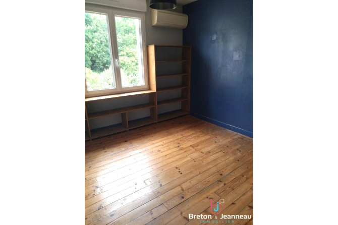 Maison Mayenne 6 pièce(s) 113 m2