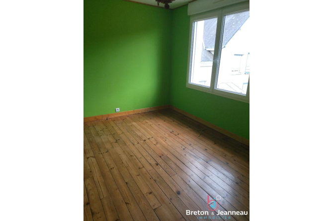 Maison Mayenne 6 pièce(s) 113 m2