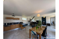 Longère en pierres rénovée sans voisins à Larchamp