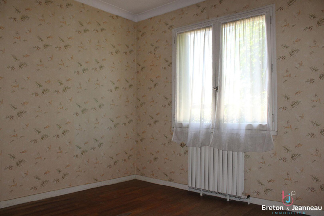 Maison 83 m² avec grand jardin à Ernée