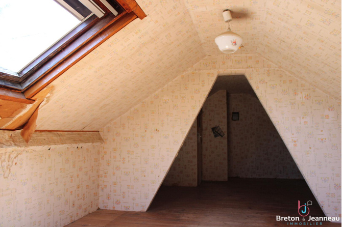 Maison 83 m² avec grand jardin à Ernée