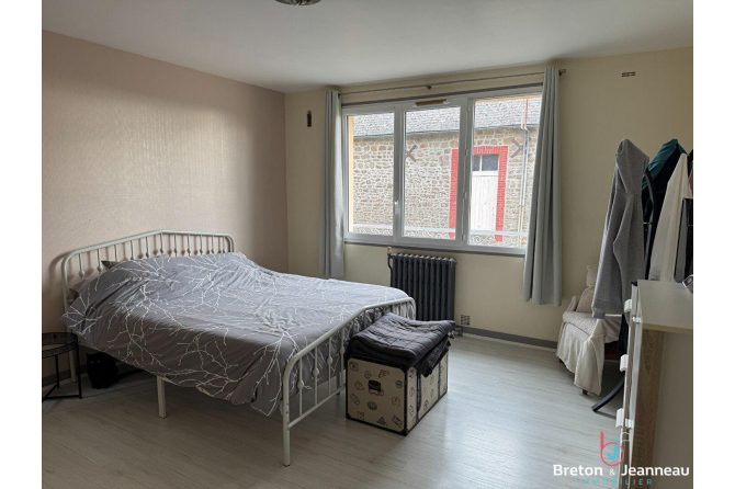 Maison de bourg secteur Lassay-les-Châteaux