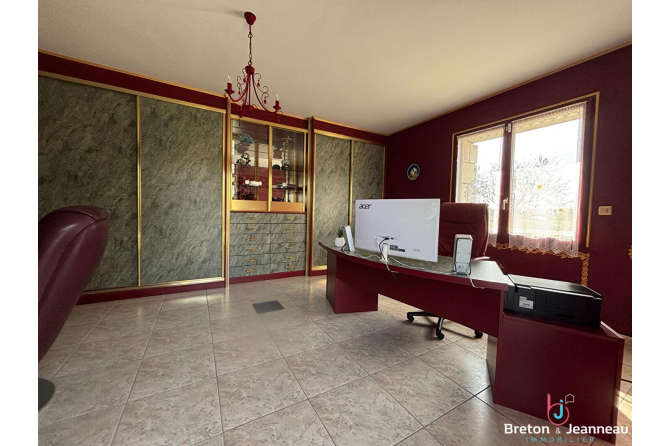 Propriété à Soulgé sur Ouette