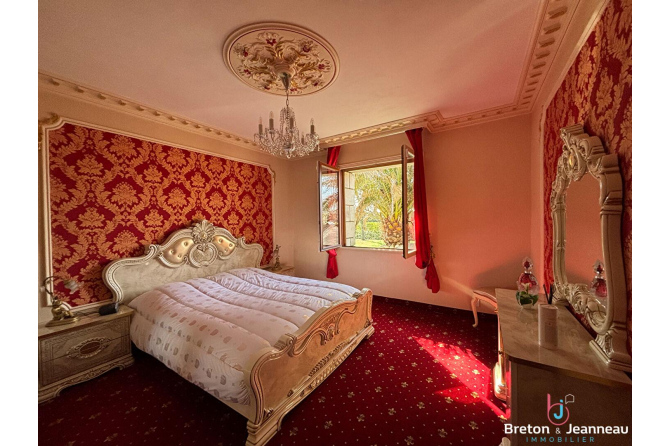 Propriété à Soulgé sur Ouette