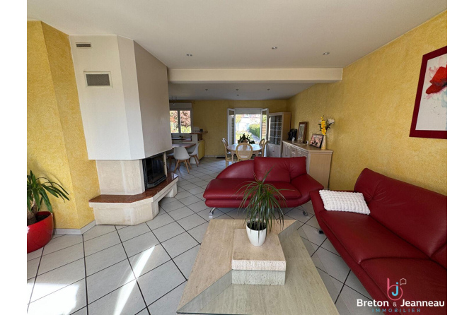 Maison à Saint-Berthevin