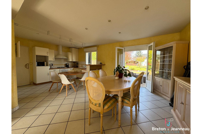 Maison à Saint-Berthevin