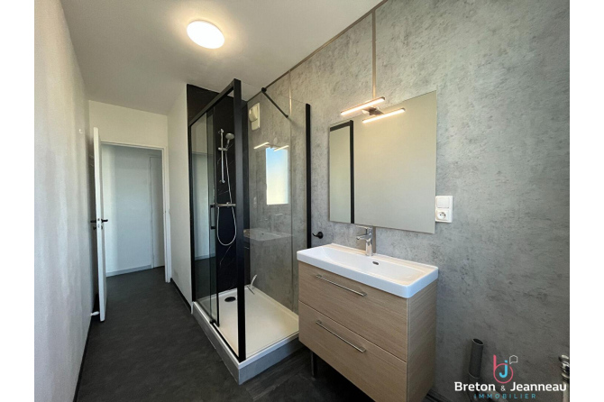 Appartement T3 avec Balcon - LAVAL