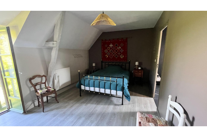 Propriété vue sur la Mayenne à St Jean sur Mayenne