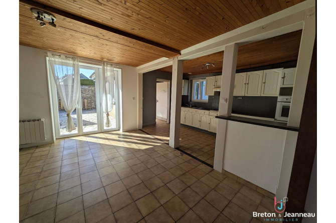 Maison quelques kilomètres de Sillé le guillaume