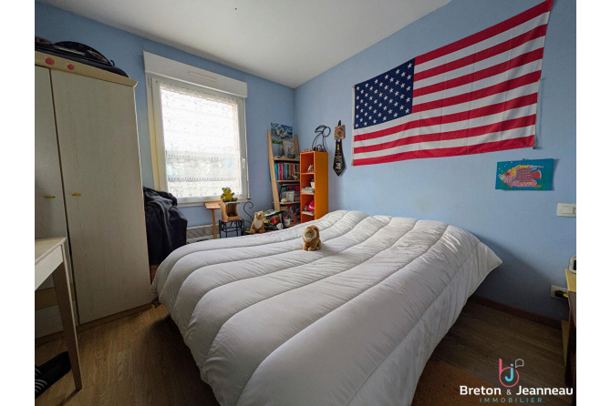 Maison de plain-pied sur 1 ha 74 secteur Evron