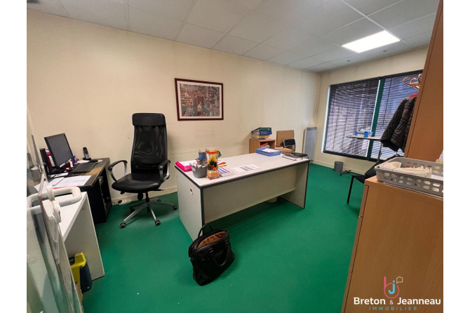 Local commercial La Baconniere