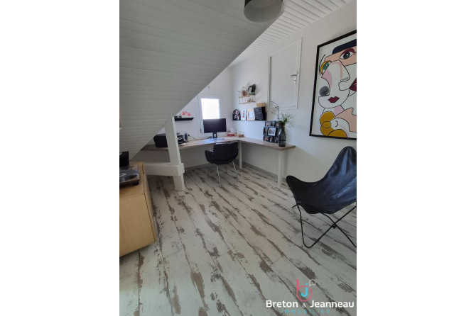 Maison entièrement rénovée avec PISCINE à Mayenne