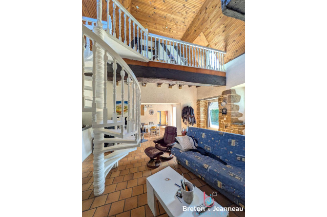 Maison à Saint Denis de Gastines