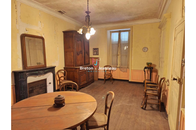 Maison de maître Hardanges 8 pièce(s) 135 m2