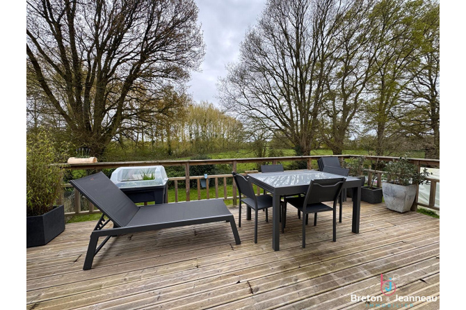 Maison à Quelaines Saint Gault