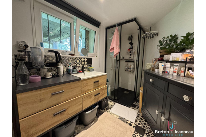 Maison à Quelaines Saint Gault