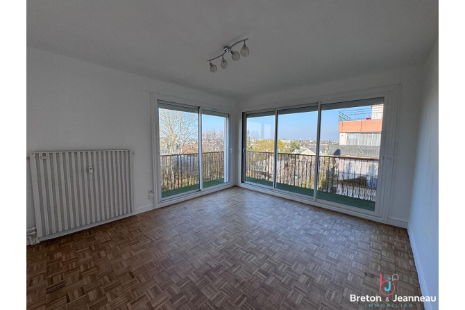 Appartement T2 à Laval