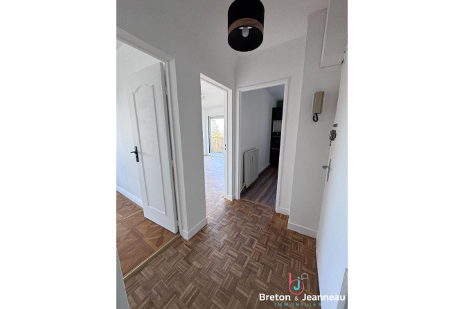 Appartement T2 à Laval