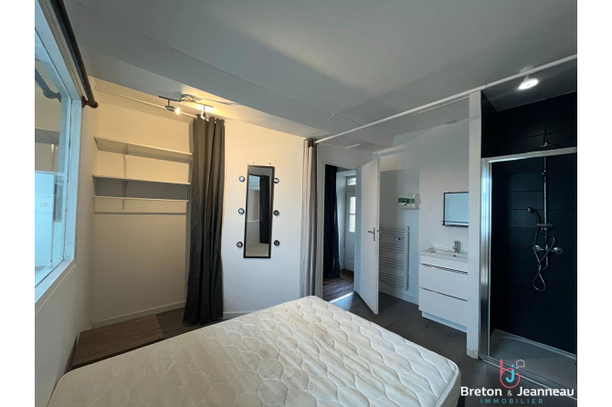 T2 apartment Bel-Air Laval district