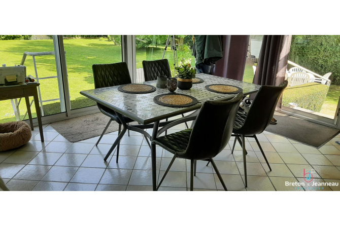 Maison à Saint Jean sur Mayenne