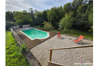 Corps de ferme sur 8 ha 34 à Bandouet-St Jean