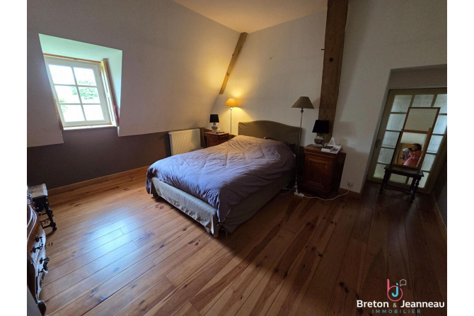 Corps de ferme sur 8 ha 34 à Bandouet-St Jean