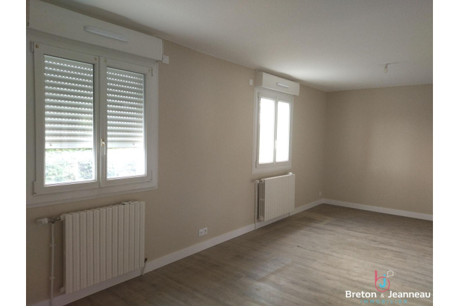 PAVILLON F5 à LASSAY LES CHATEAUX