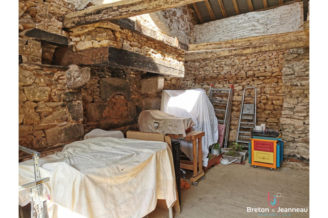 Maison à rénover à Vimartin sur Orthe