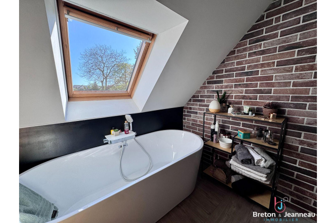 Maison à vendre 5 minutes de Martigné sur Mayenne