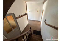 Maison bourgeoise sur 4 niveaux à Saint-Hilaire-Du-Harcouët