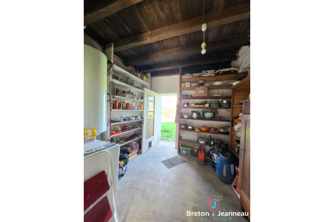 Maison entre Ambrières-les-Vallées et Lassay-les-Châteaux