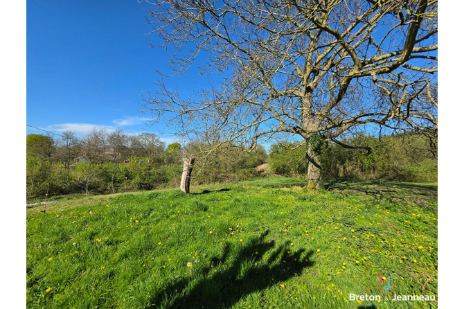Maison entre Ambrières-les-Vallées et Lassay-les-Châteaux