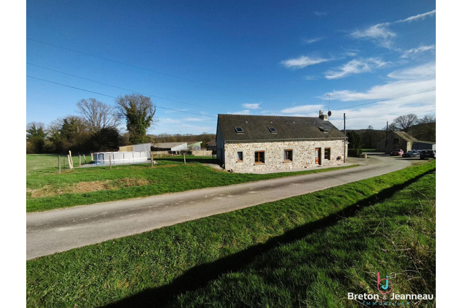 Maison en campagne de Javron-les-Chapelles