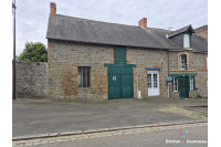 Maison en pierres à Lassay les Châteaux