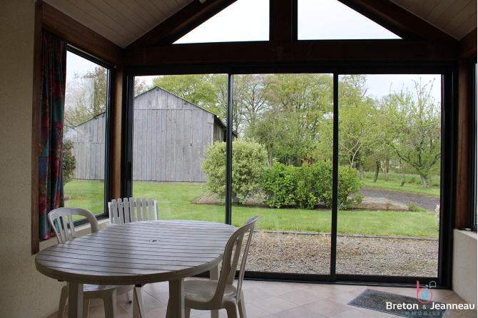 Maison au 1 hectare à La Pellerine