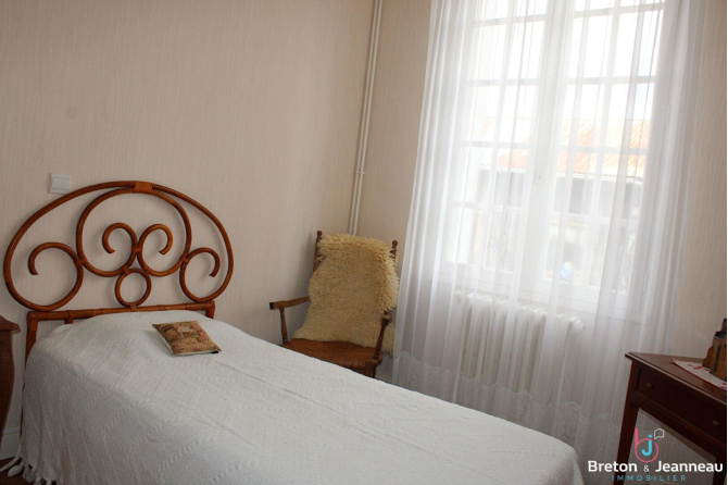 Maison au 1 hectare à La Pellerine