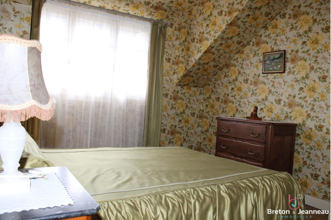 Maison au 1 hectare à La Pellerine