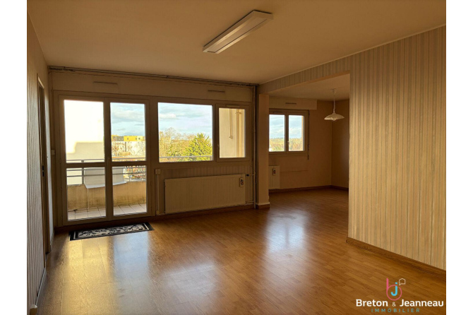 Appartement T4 à Laval