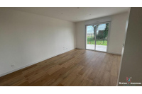 Maison récente à Changé