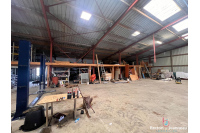 Local d'activité Lassay Les Chateaux 550 m2