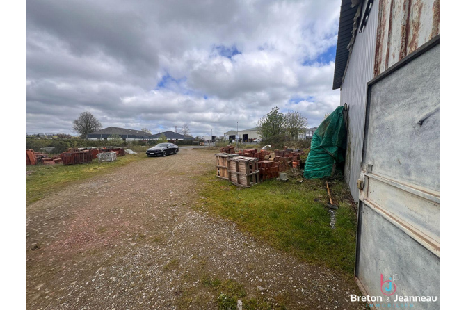 Local d'activité Lassay Les Chateaux 550 m2