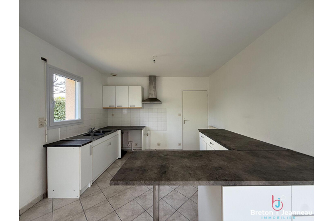 Maison 3 chambres - LOUVERNE