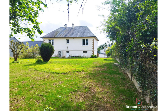 Pavillon à rénover à Martigné sur Mayenne