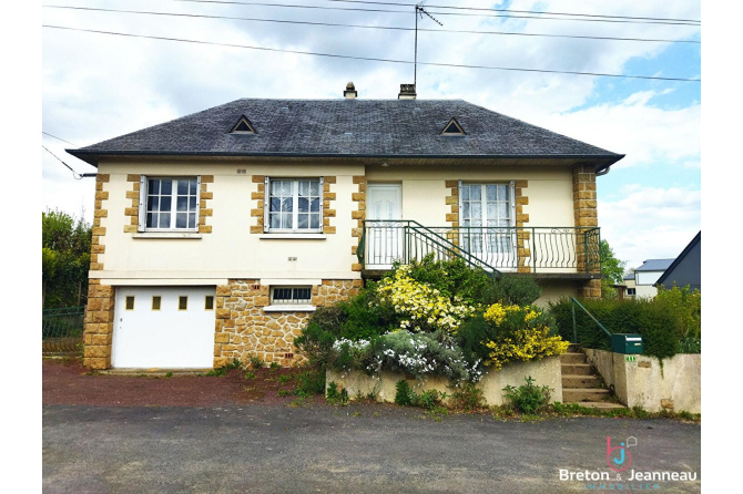 Pavillon à rénover à Martigné sur Mayenne