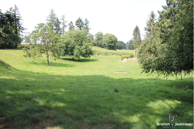 Fermette isolée sur 1ha 32 à Saint Pierre des Landes