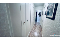 Appartement avec balcons à Laval