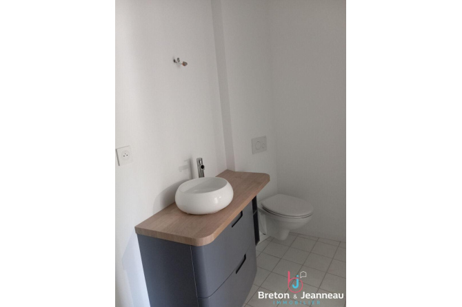 Appartement T3 vue imprenable sur Mayenne