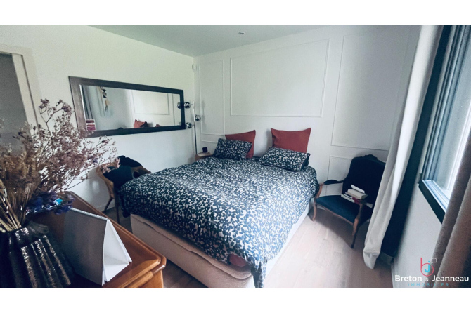 Maison contemporaine à Changé